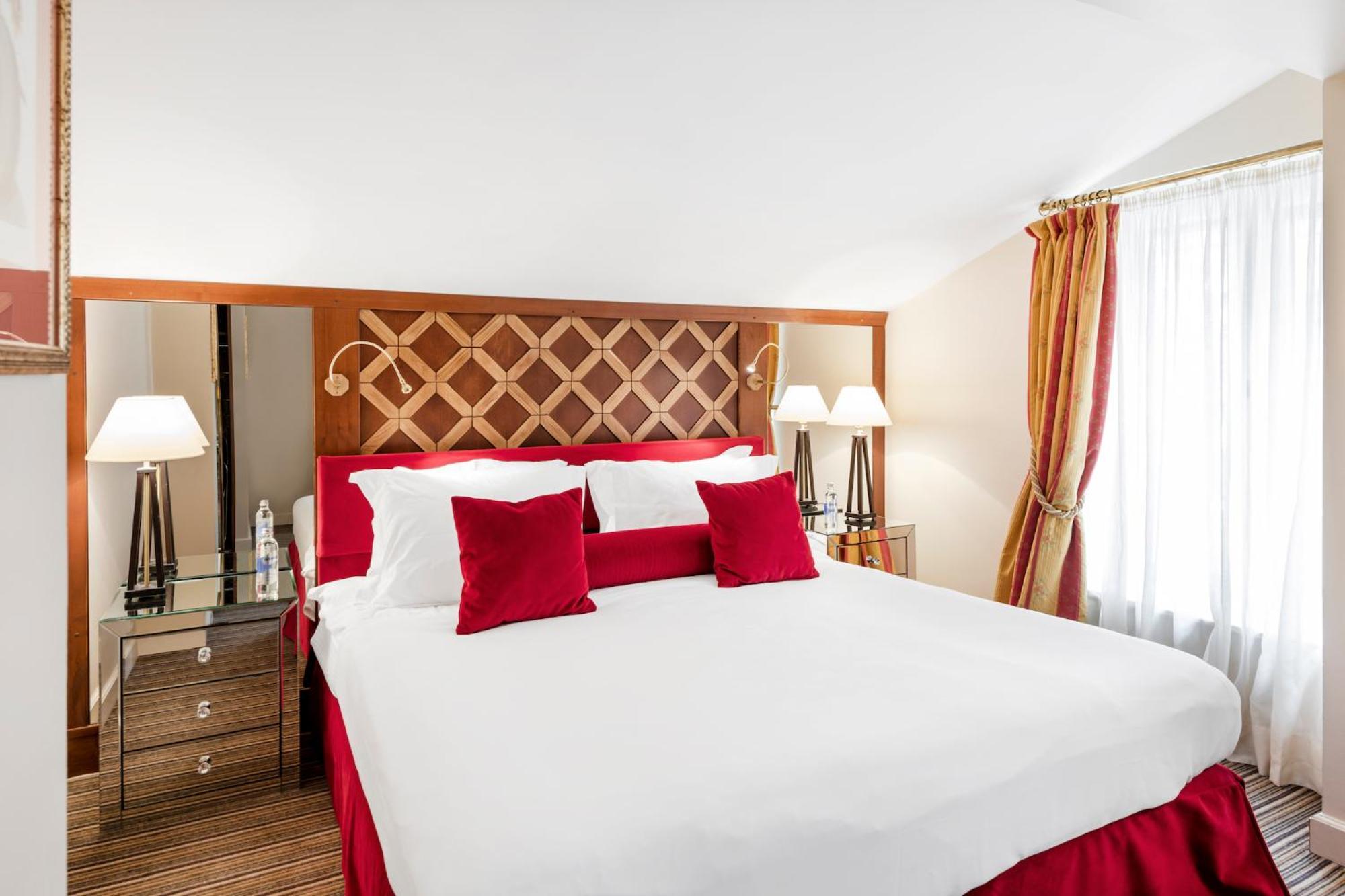 Stikliai Hotel - Relais & Chateaux Vilnius Ngoại thất bức ảnh A bedroom at the hotel